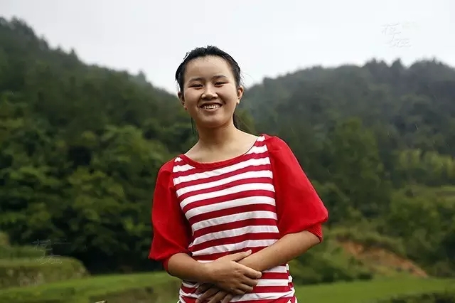 残疾夫妇19年养育弃婴 考上大学担忧双亲