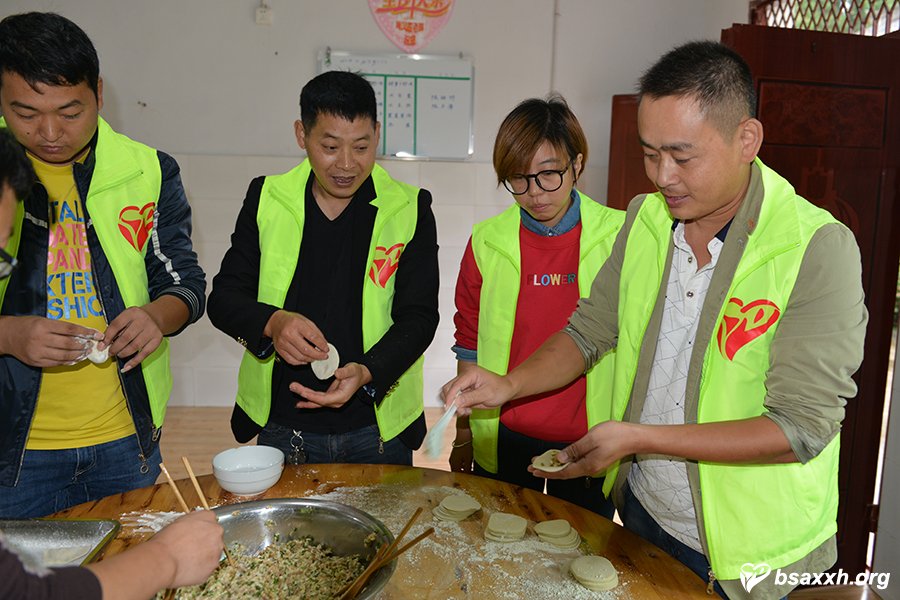 【活动纪事】南风敬老院慰问活动