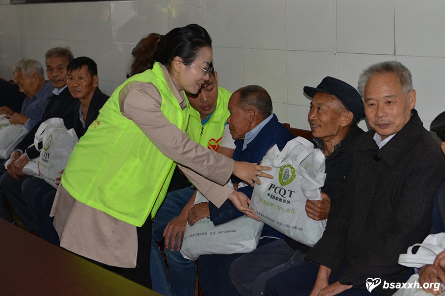 【活动纪事】南风敬老院慰问活动