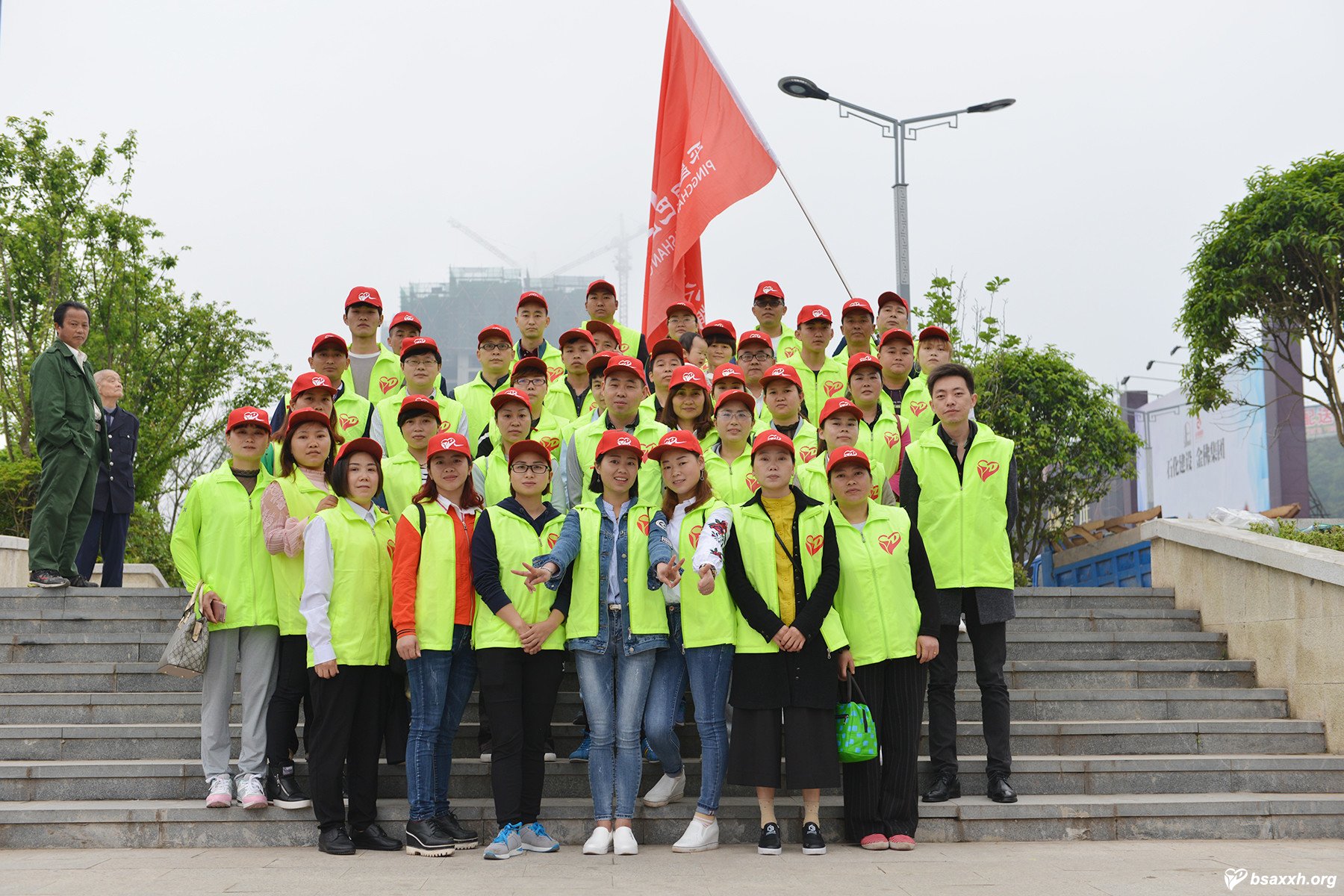 �Ĵ��������ƶ������Ļ����ν�־Ը����Բ�����